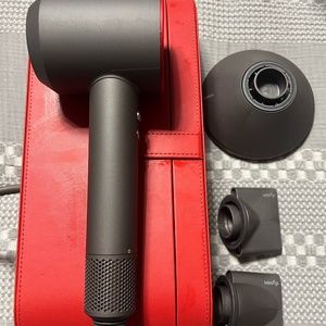 Dyson Supersonic Hairdryer deluxe box set